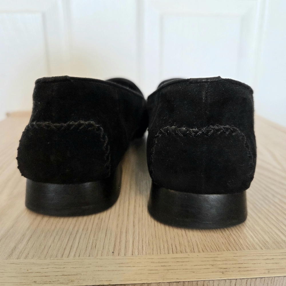 Stuart Weitzman Black Suede Leather Perforated Slip On Tassel Loafers Size 7B - Picture 4 of 9